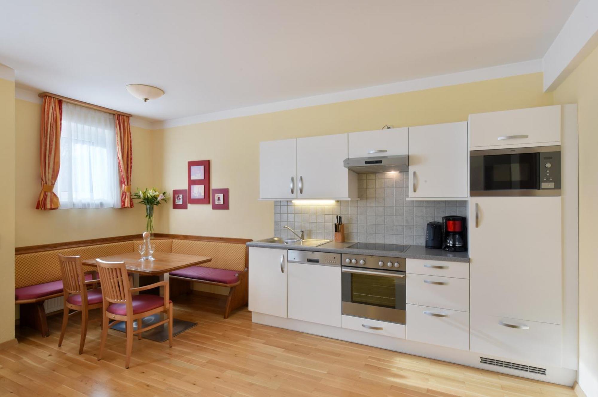 Appartements Cella Central Zell am See Bagian luar foto